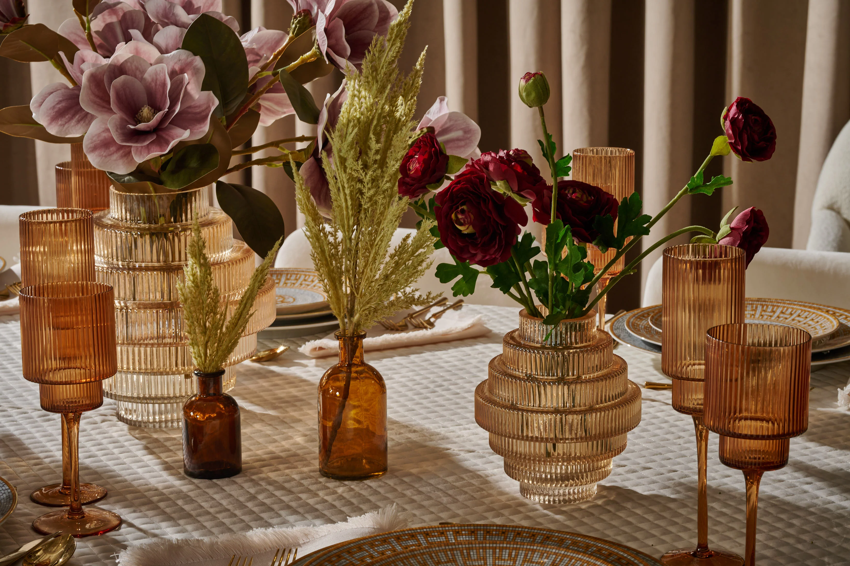 Amber Bud Vase - Image 3