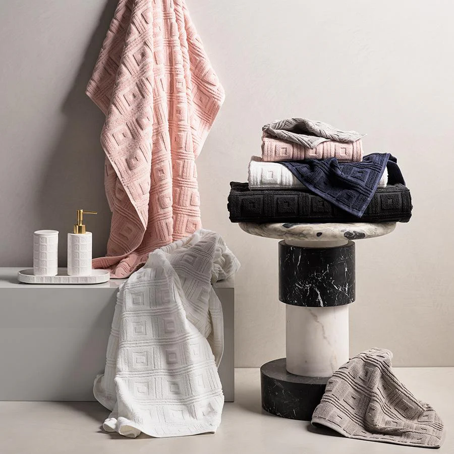Astoria Towel - Image 4