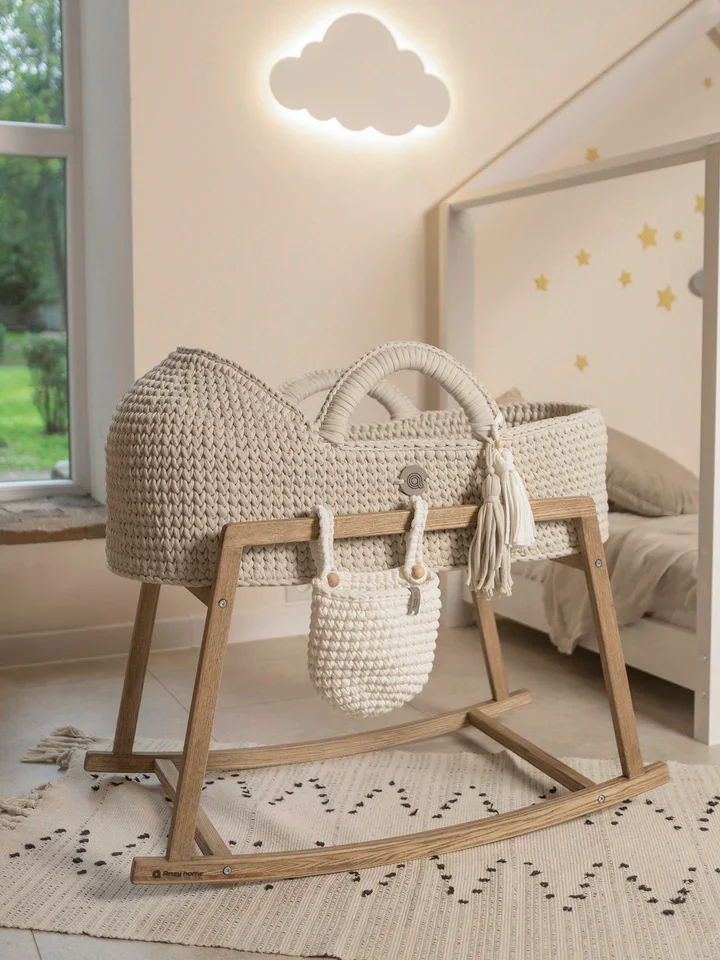 Baby Moses Basket with Round Hood - Standard - Image 3