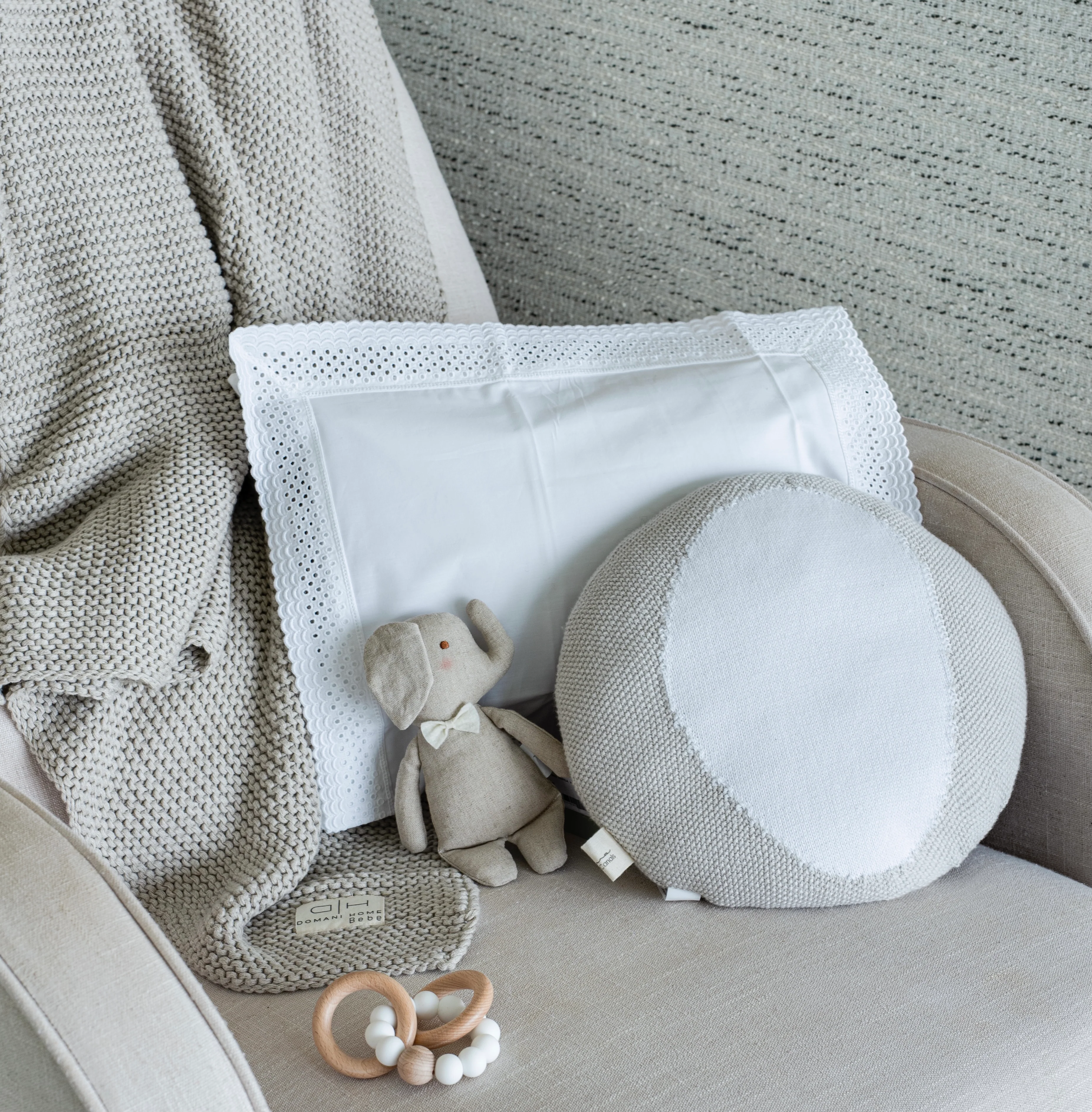 Beechwood Teether Ring - Image 5