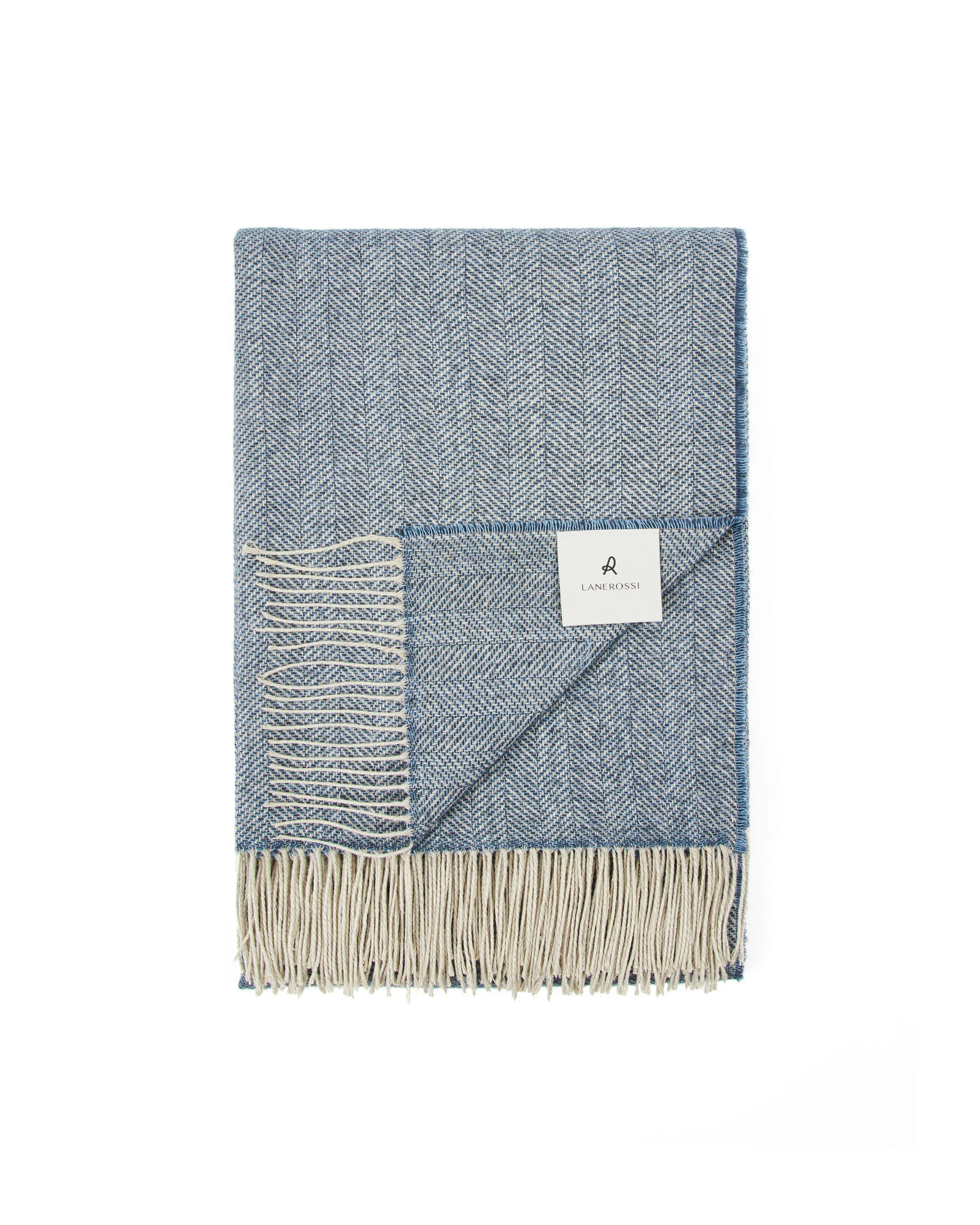 Calais Throw - Image 2