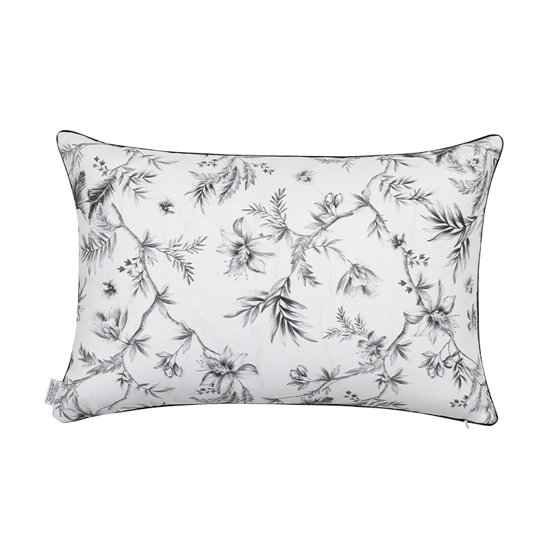 Comedie Cushion Cover - Image 3