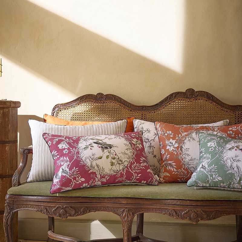Comedie Cushion Cover - Image 4