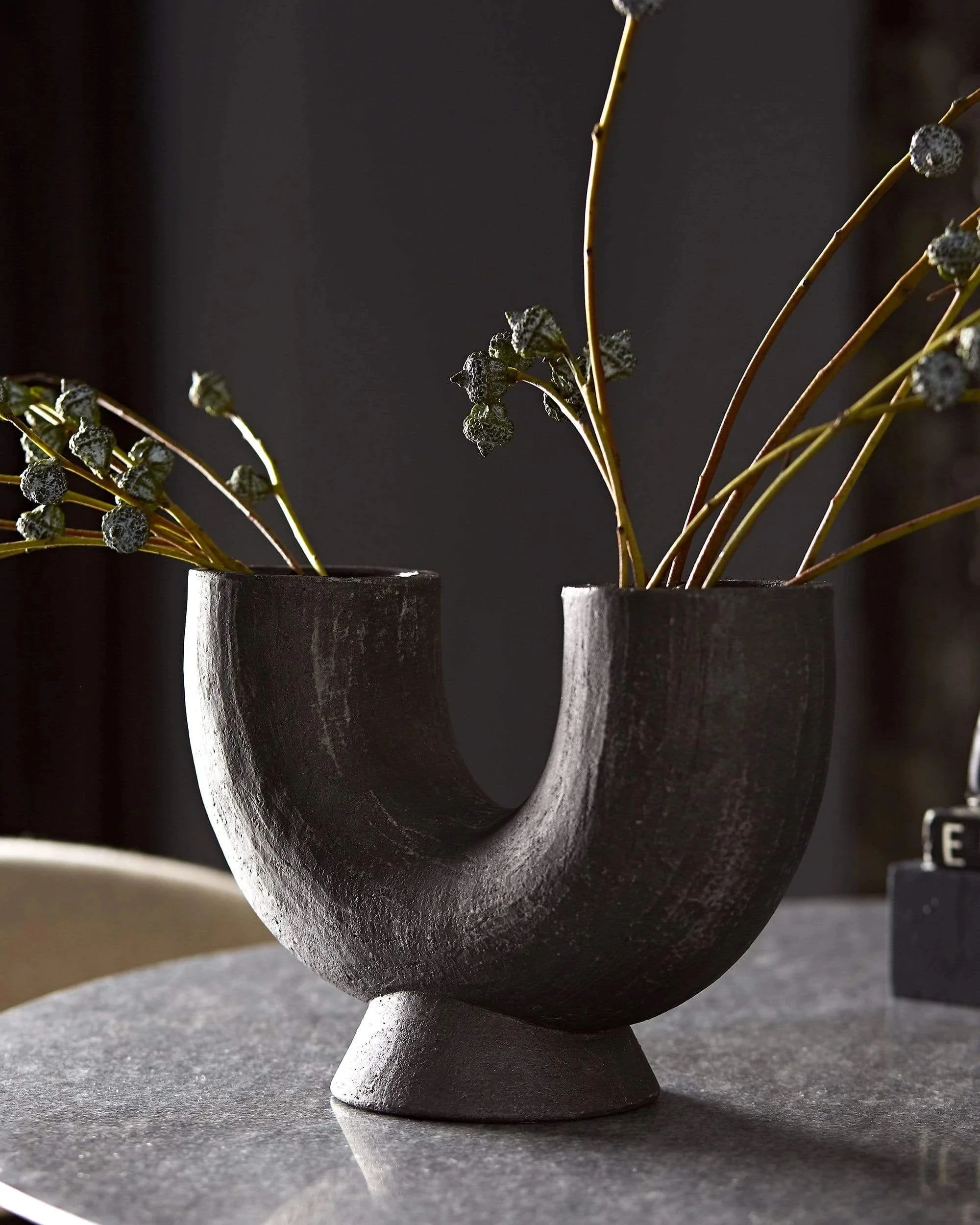 Damien Vase - Image 2