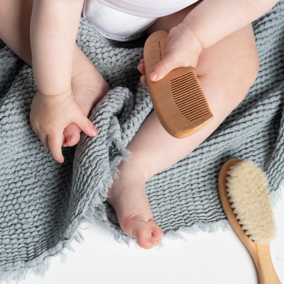 DH Baby Brush and Comb - Image 3