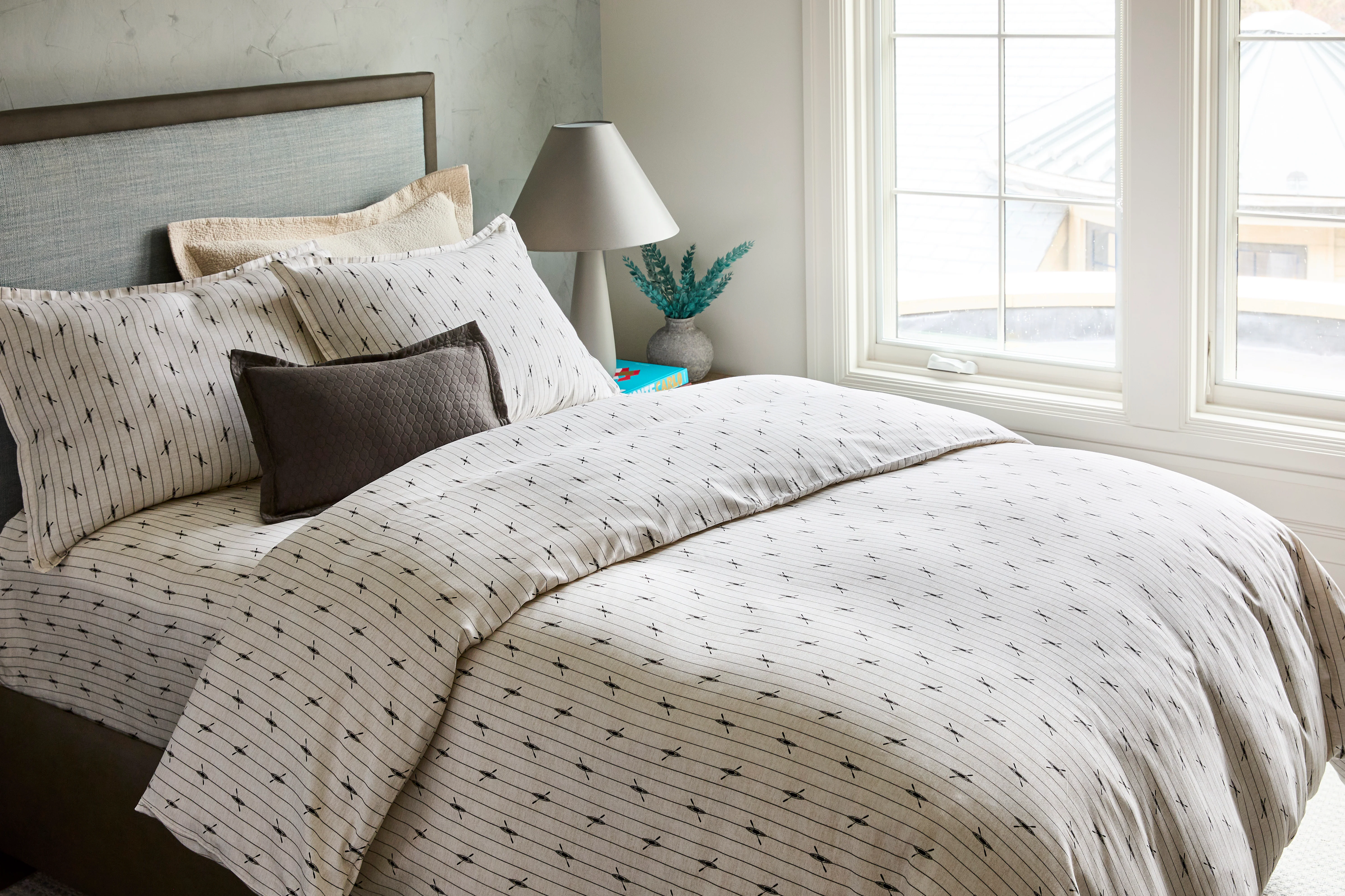 DH Downstream Linen Set 4PC - Image 3