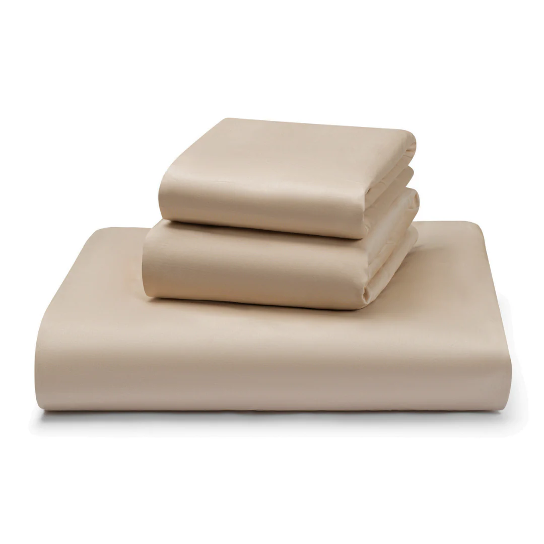 DH Essentials Sateen Fitted Sheet - Image 2