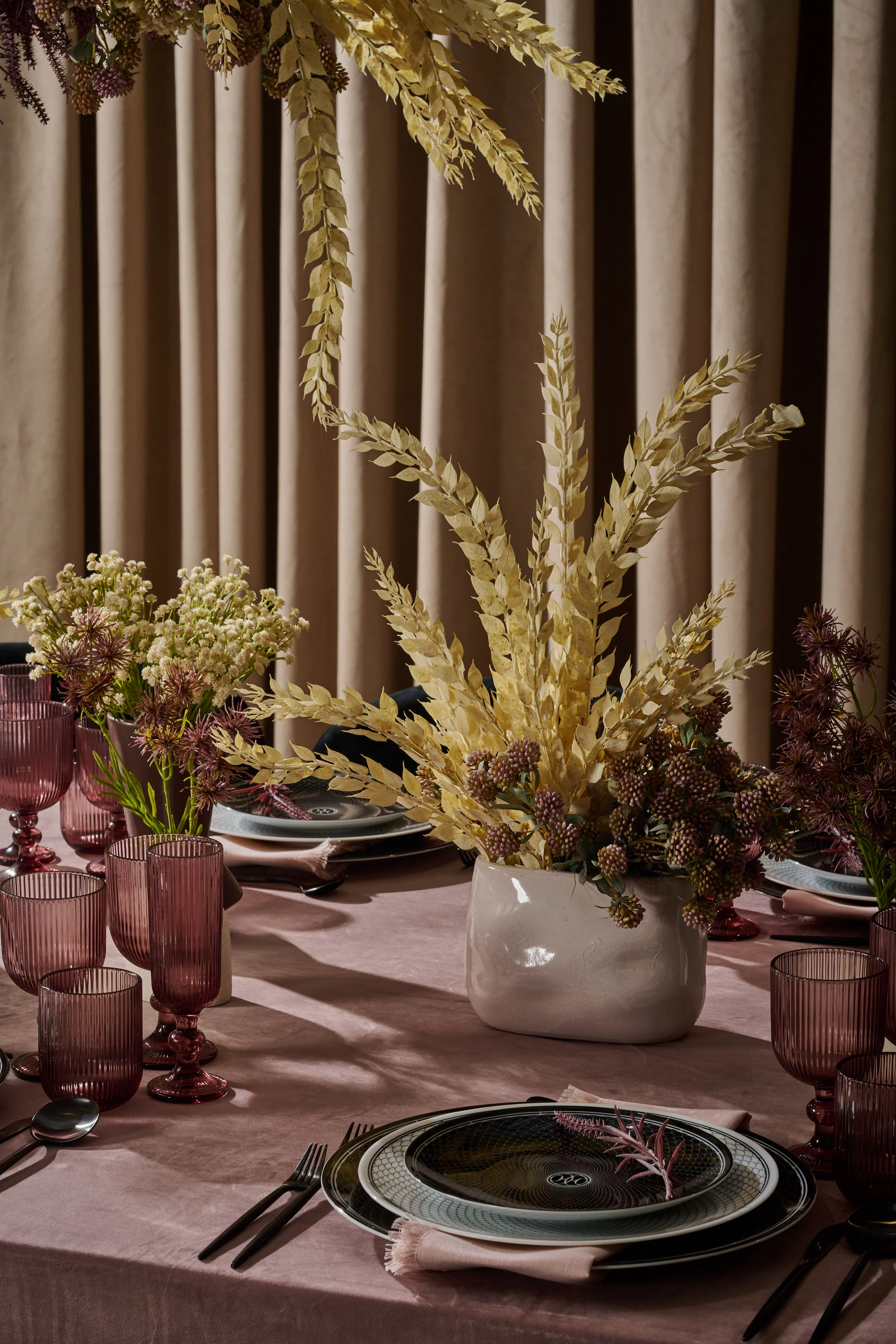 DH Ivory Berry Floral - Image 2