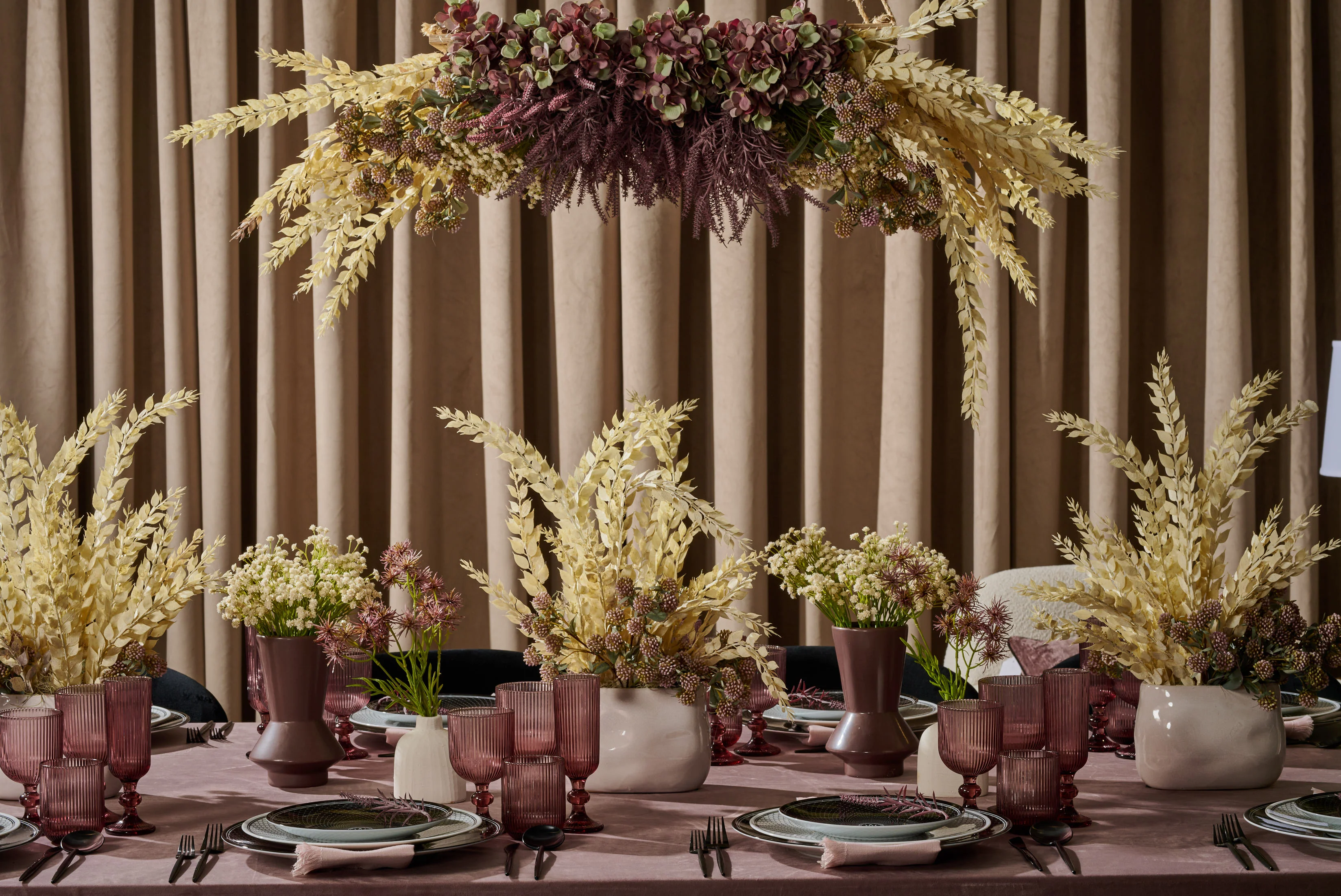 DH Ivory Berry Floral - Image 3