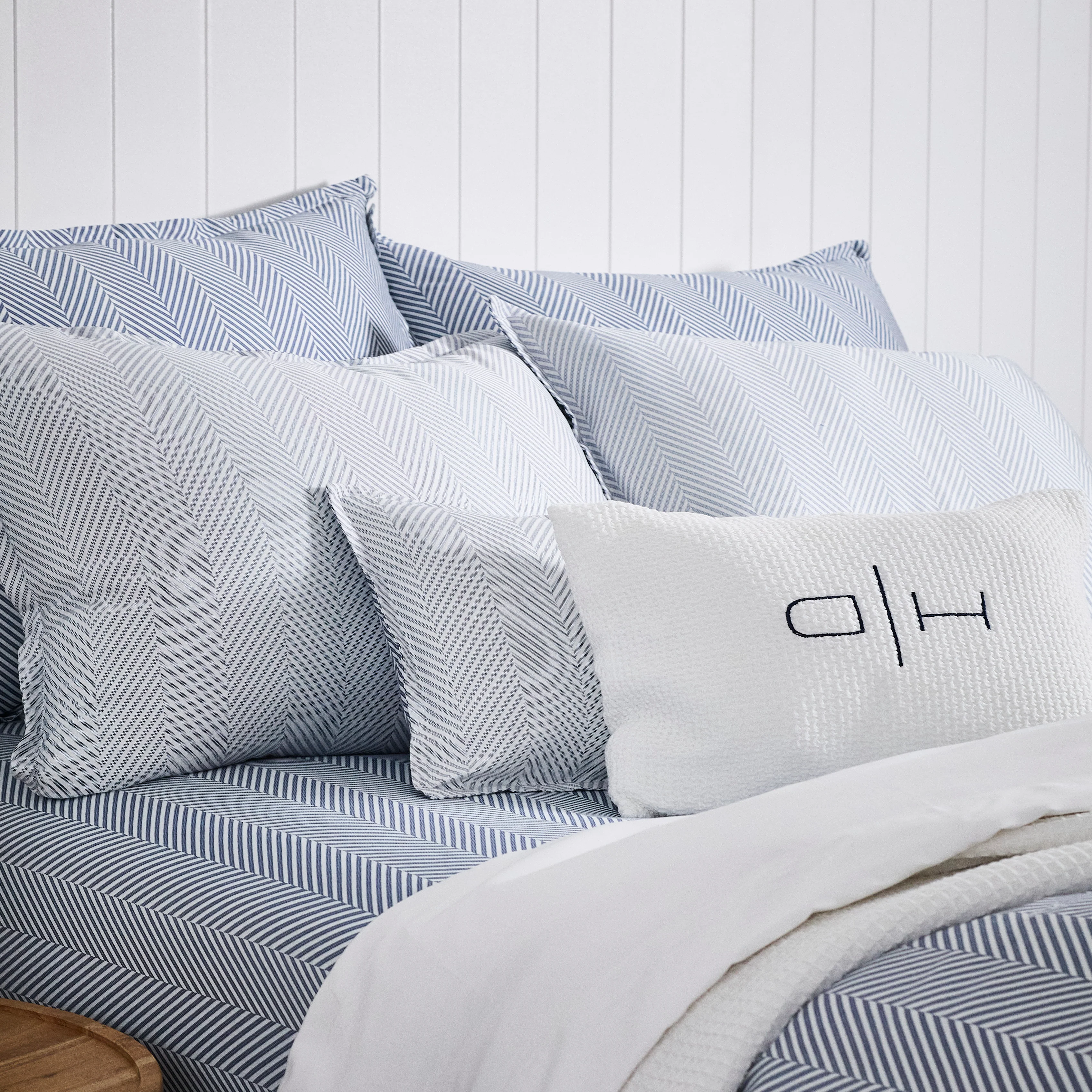 DH Leze Blue Linen Set 4pc - Image 3