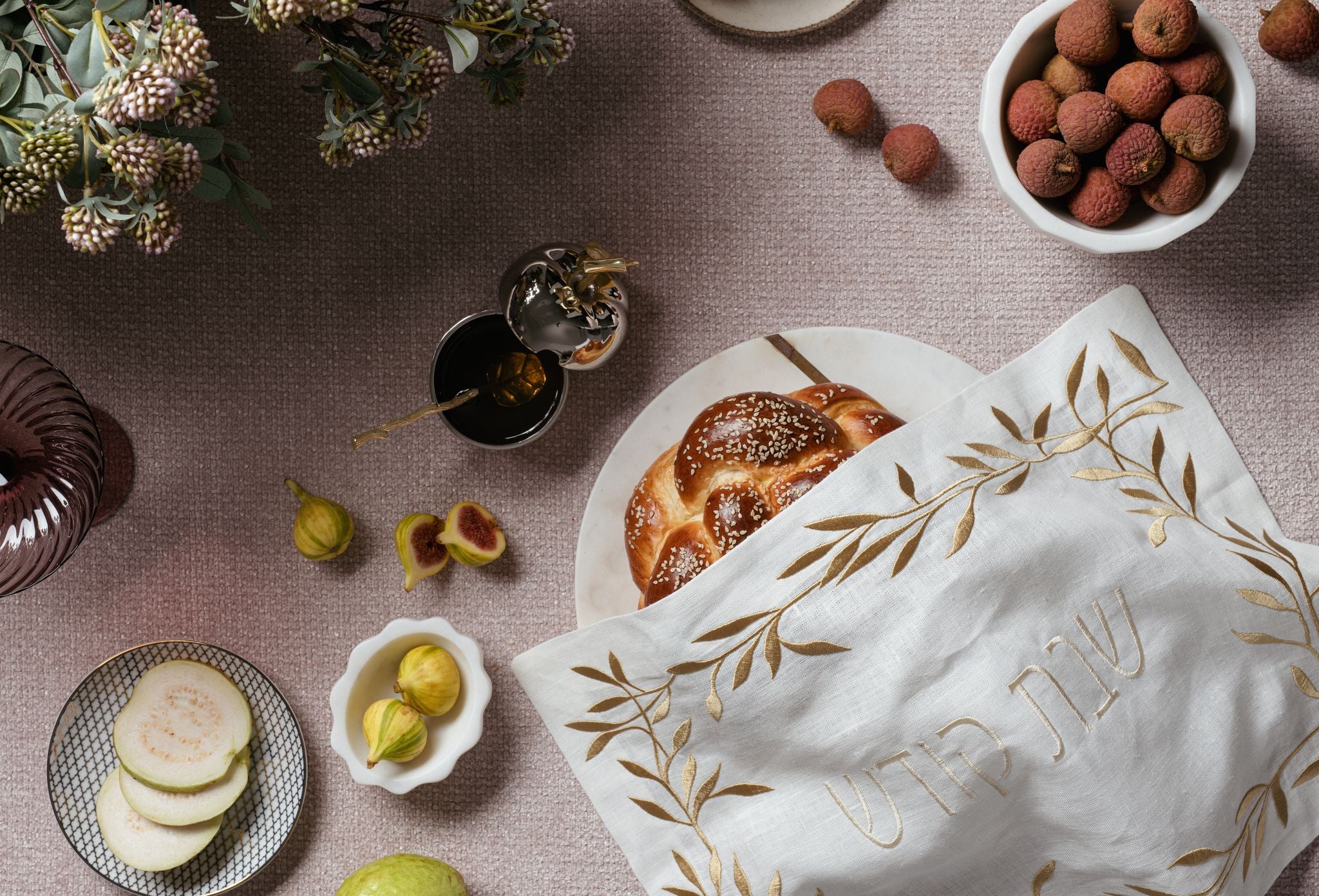 DH Wreath Challah Cover - Image 4