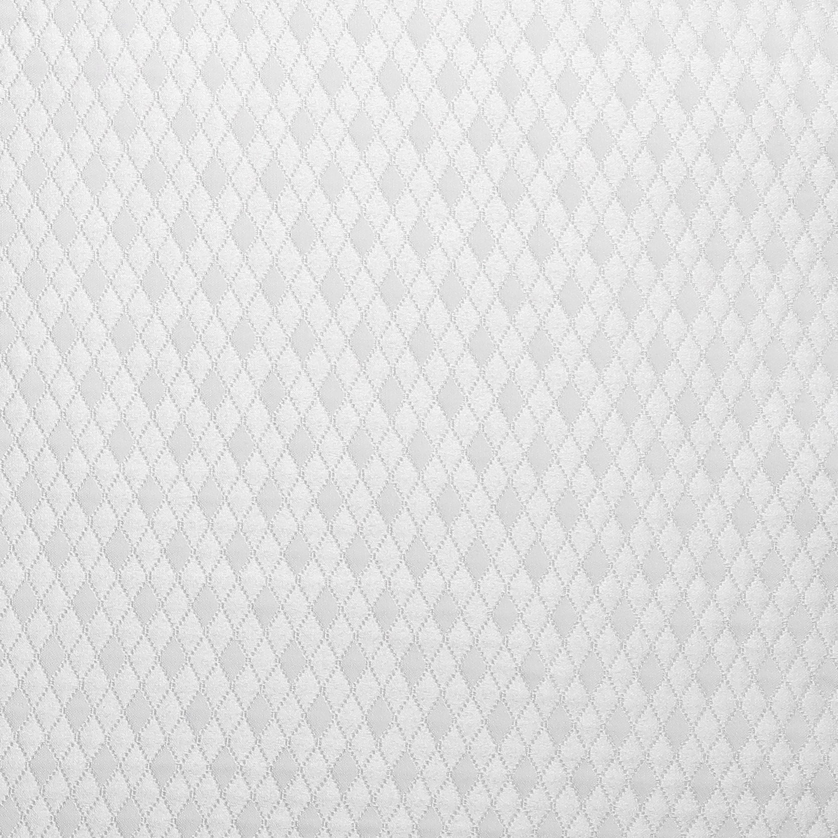 Diamond White Tabelcloth - Image 2