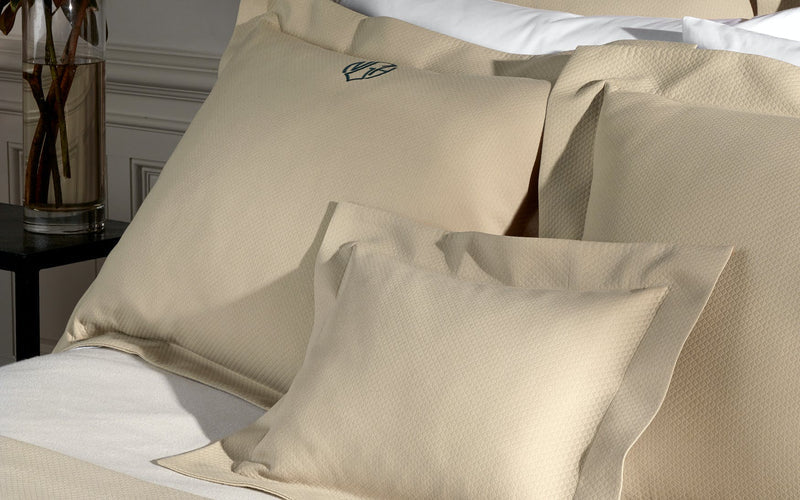 Matouk Elliot Standard Sham - Image 4