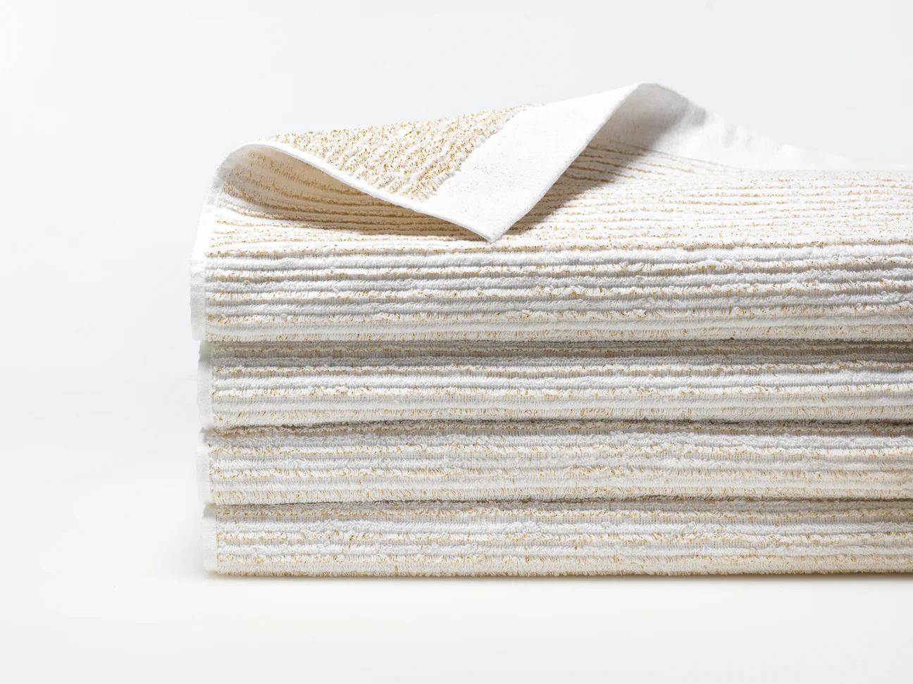 Gild Towel - Image 2