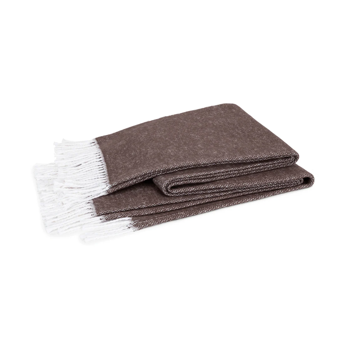 Matouk Pezzo Throw - Image 8
