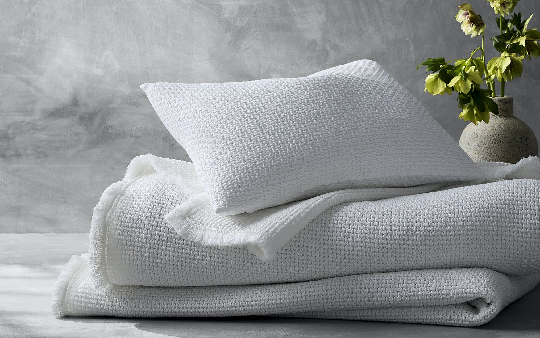 Matouk Selah Coverlet - Image 6