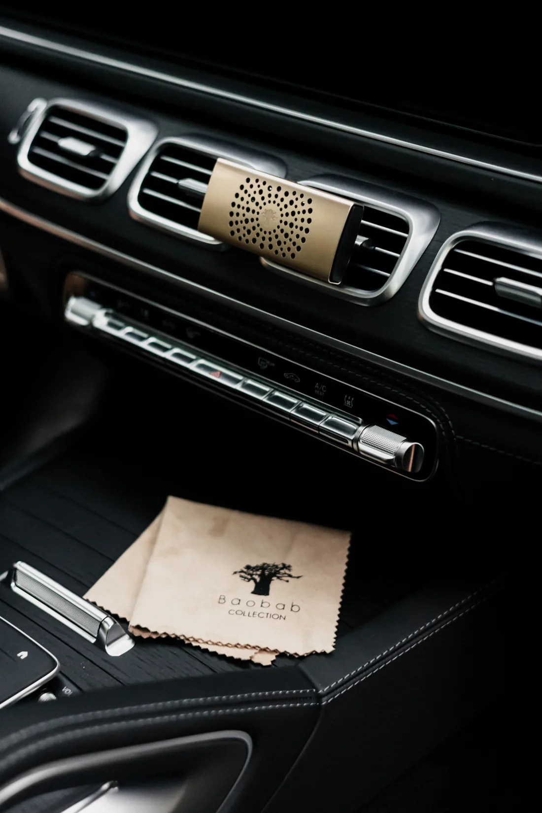 Baobab Refillable Car Diffuser - Image 6