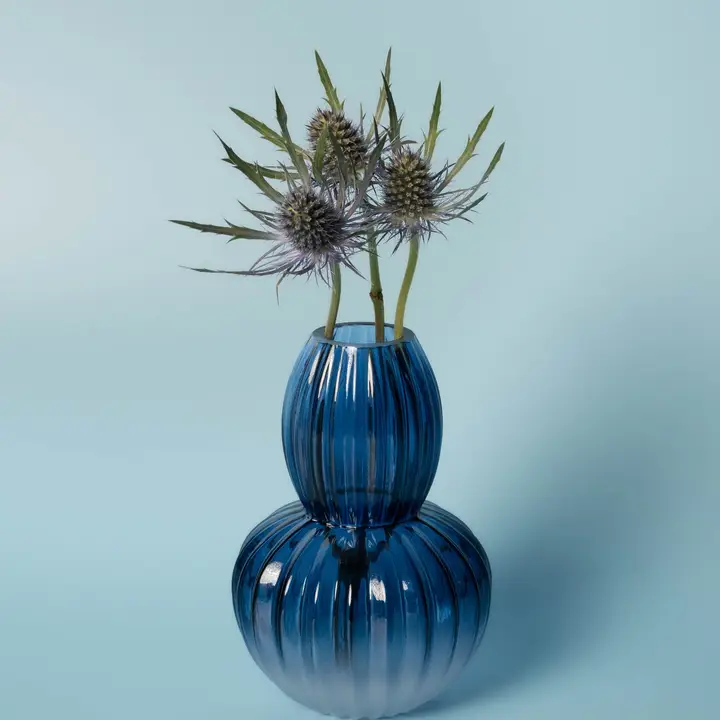 Ridged Frosted Vase - Image 2