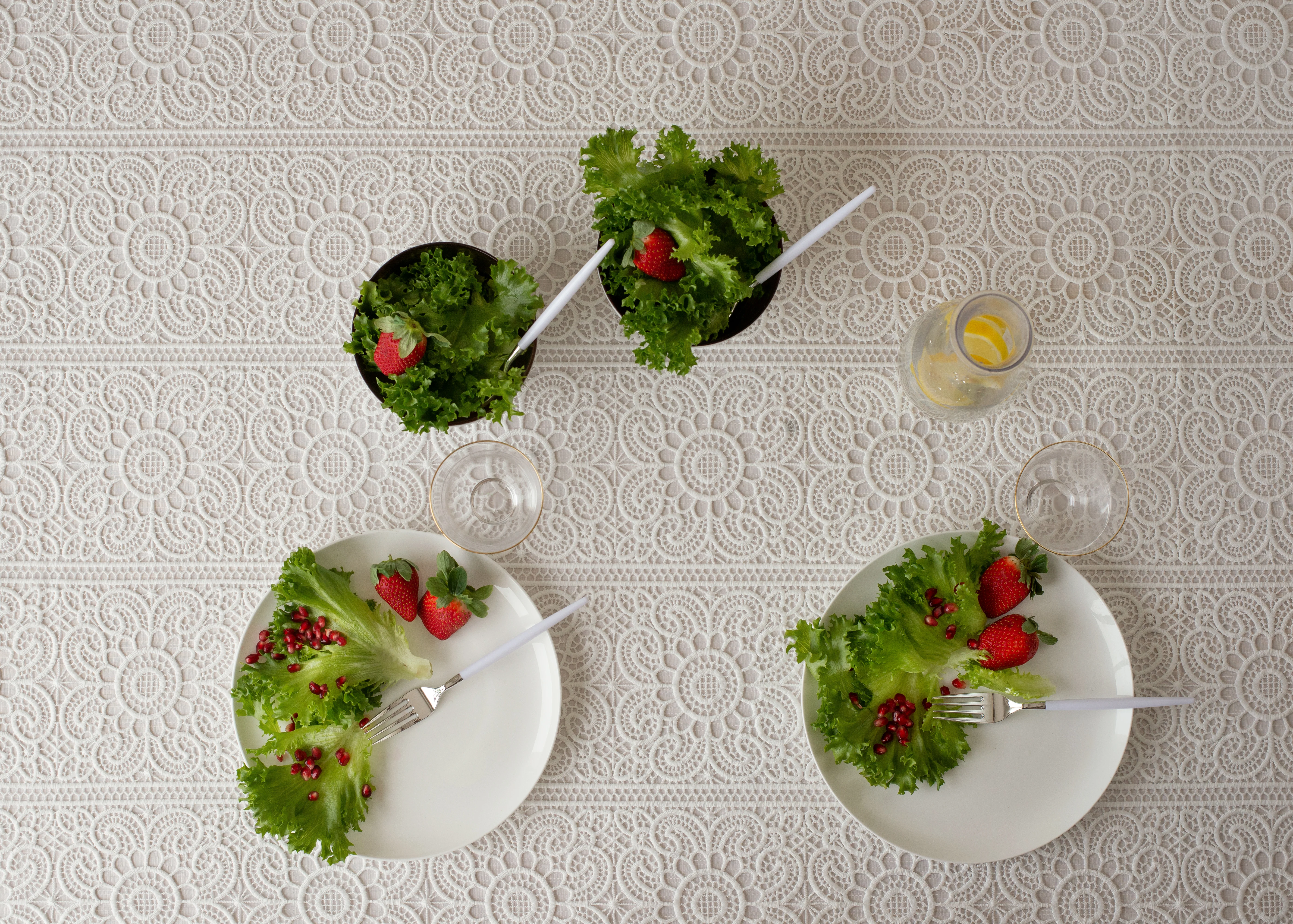 Rosette Tablecloth - Image 3