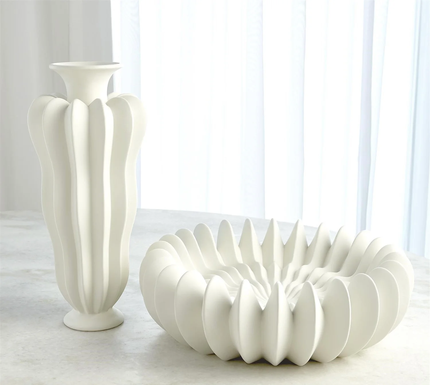 Spicchi Line Vase - Image 2