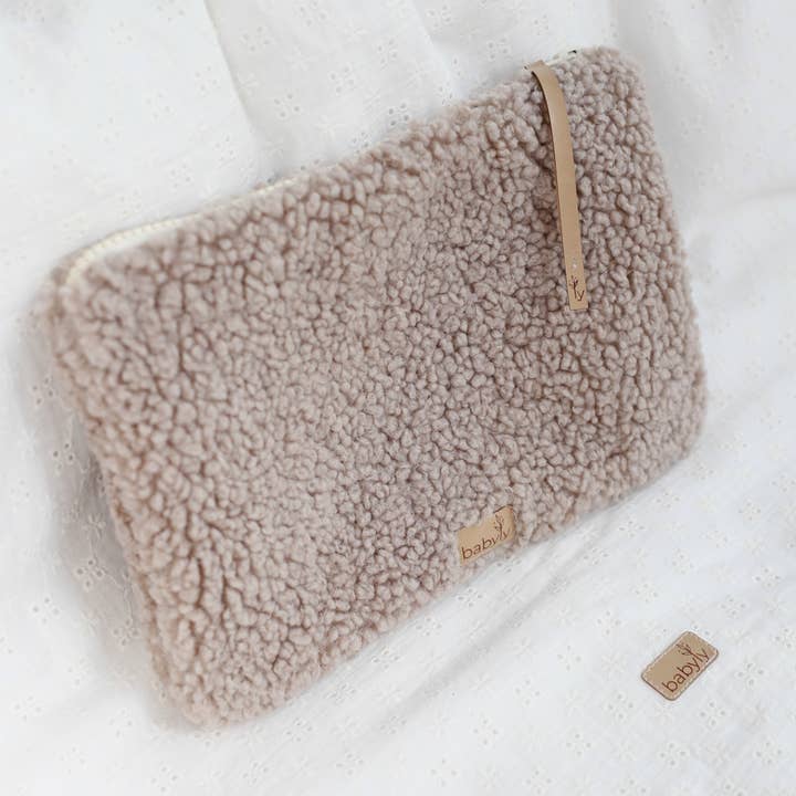 Teddy Diaper / Cosmetic Organizer - Taupe - Image 3