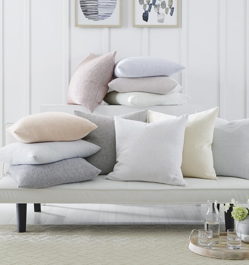 Sferra Terzo Decorative Pillow - Image 9