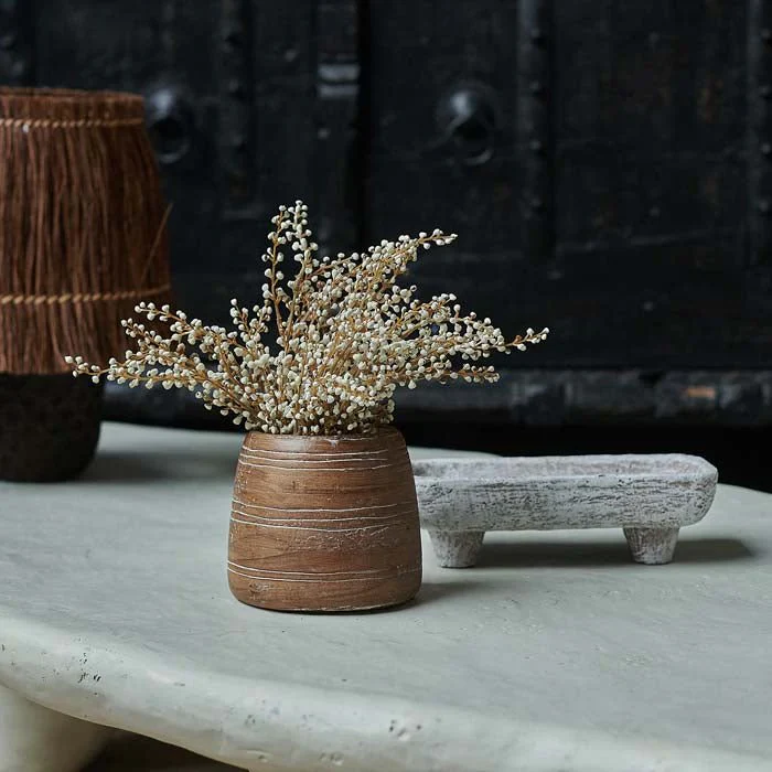 Totana Vase - Image 2