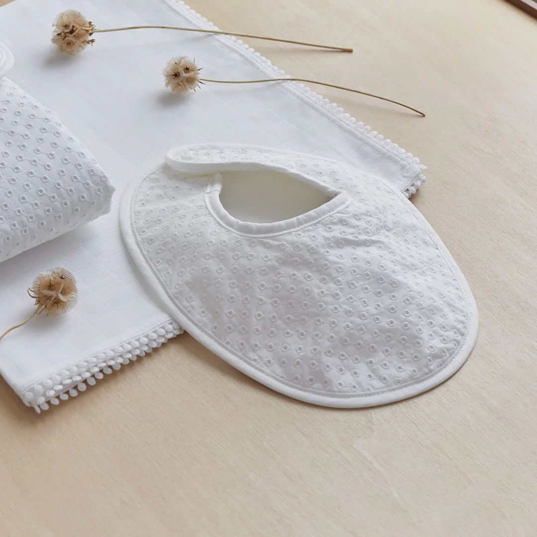 Unique Bib - Image 2