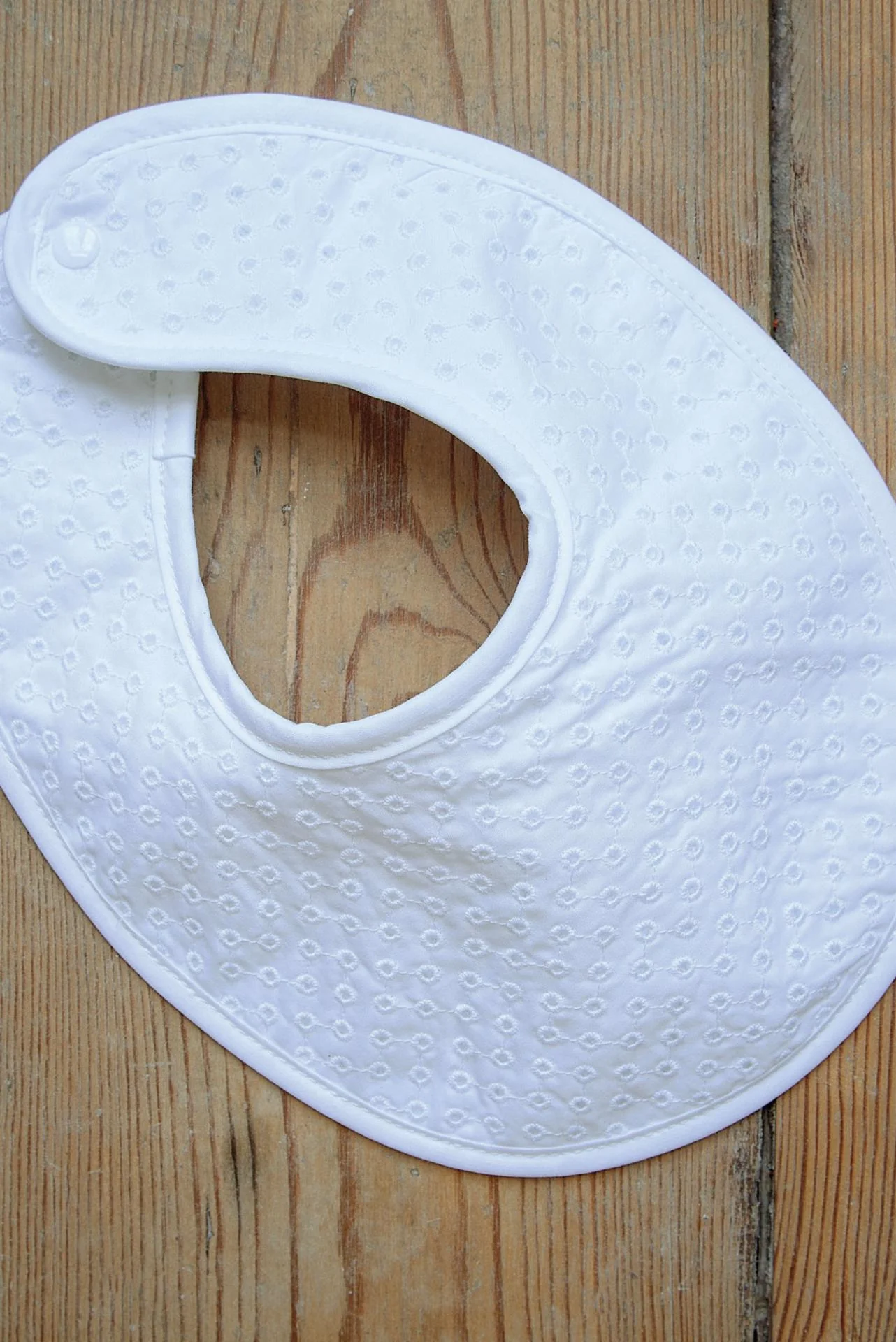 Unique Bib - Image 3