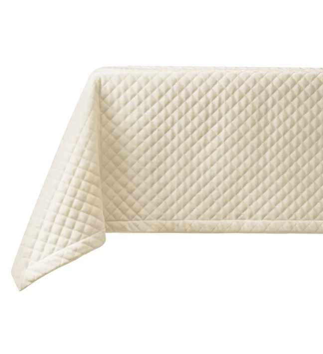 Waffle Quilted Tablecloth - Image 3