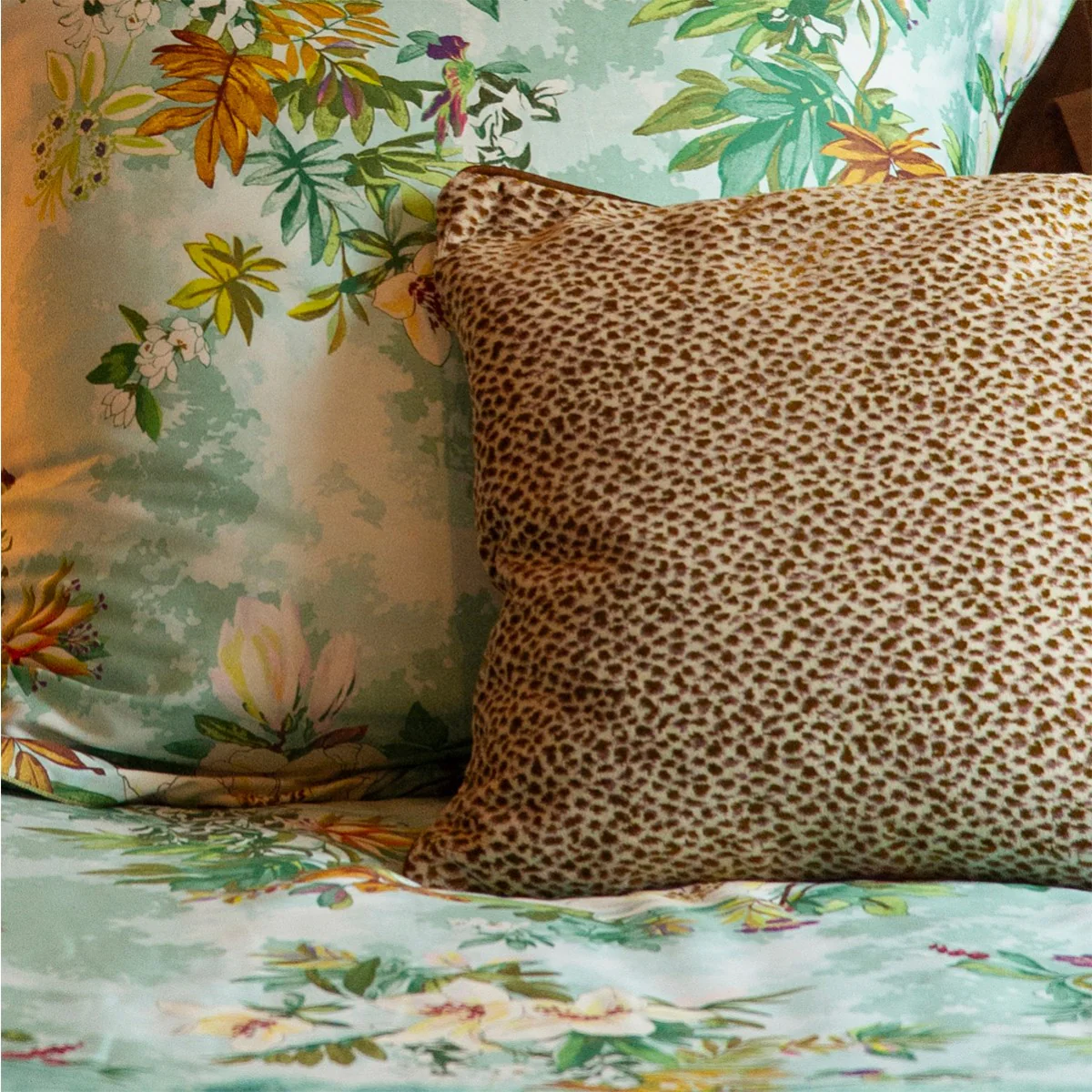 Zénaïde Decorative Pillow - Image 5